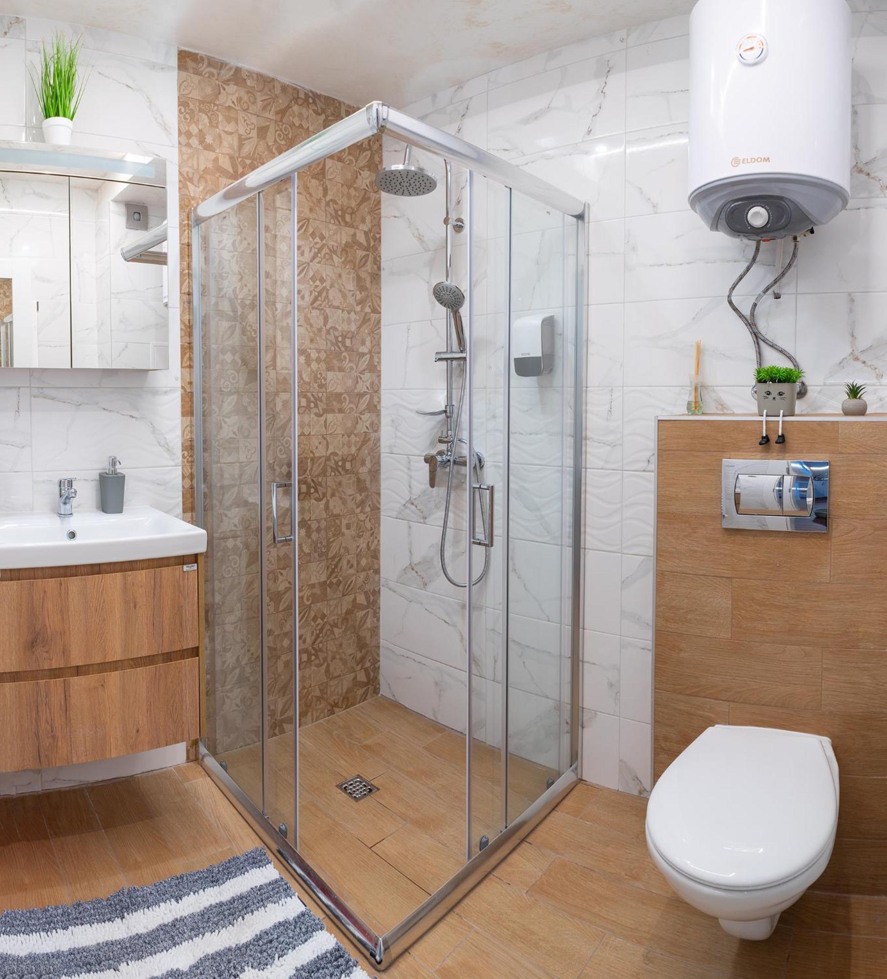 New Modern & Cozy Apartment With Free Private Parking And Ev Charging Station Varna Exterior photo